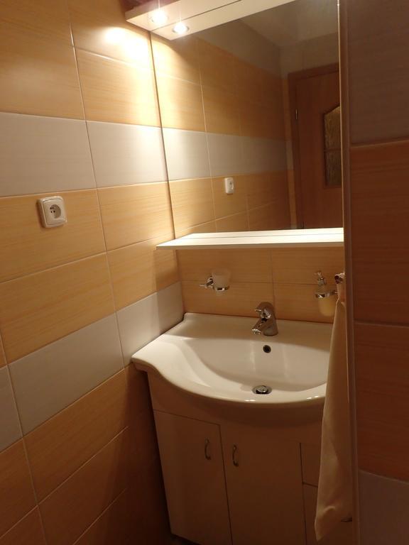 Family House - Apartmany Zuzana Stara Lesna Quarto foto